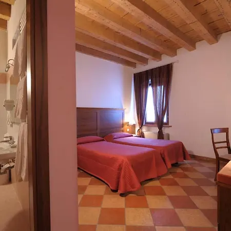 Corte Castelletto Hotel Nogarole Rocca