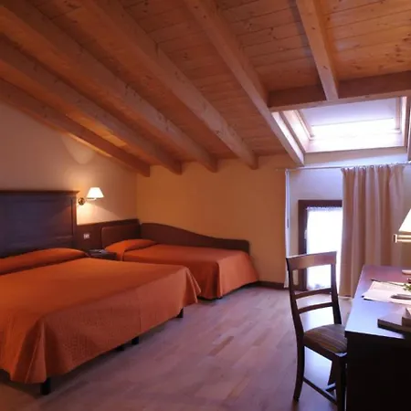 Corte Castelletto Hotel 3*