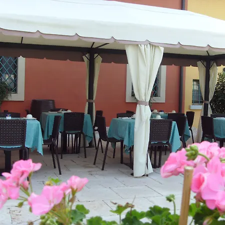 Corte Castelletto 3*