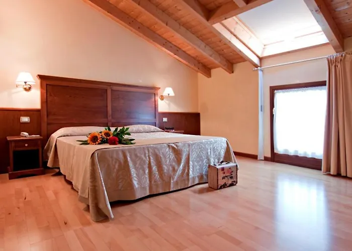 Corte Castelletto Nogarole Rocca