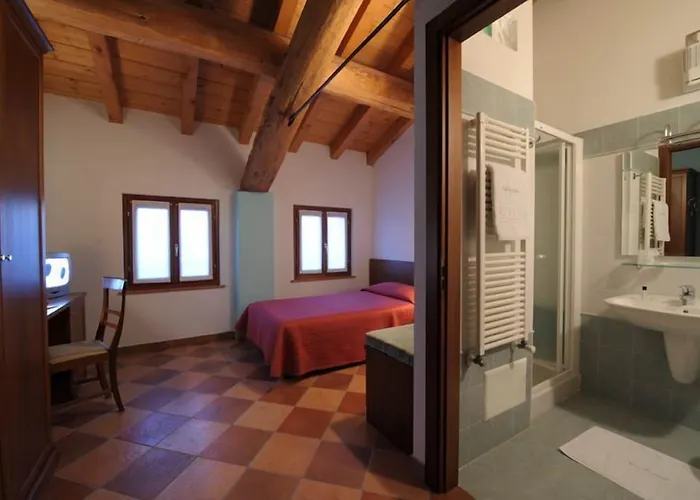 Corte Castelletto 3*